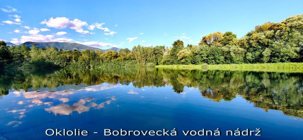 Апарт отель Jurika Liptov Липтовски-Микулаш Экстерьер фото